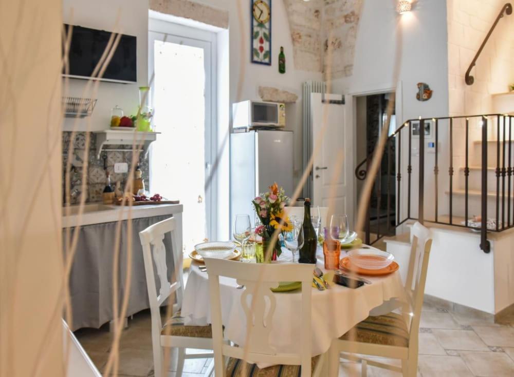 오스투니 Le Alcove Del Leopardi 빌라 외부 사진